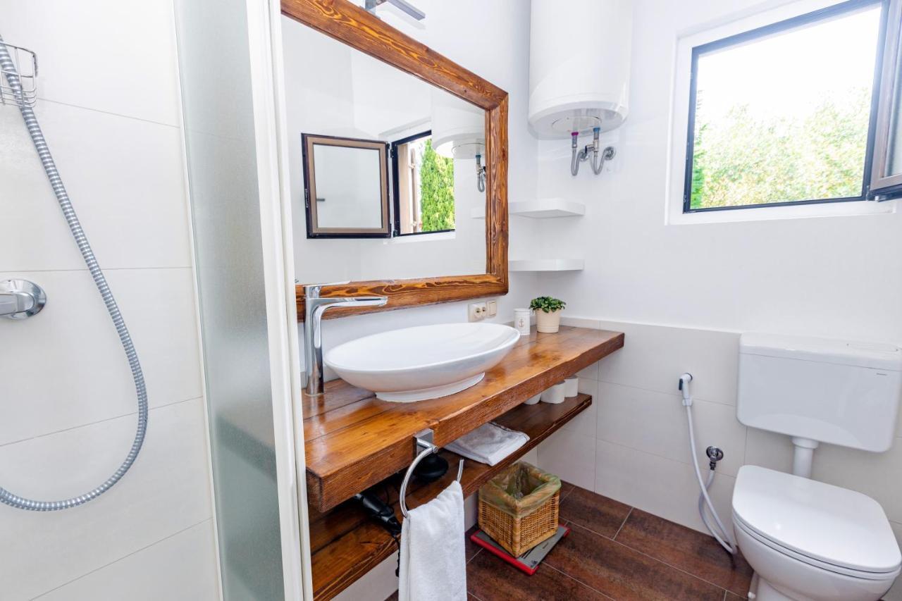 Residence Pecek Novigrad  Zewnętrze zdjęcie