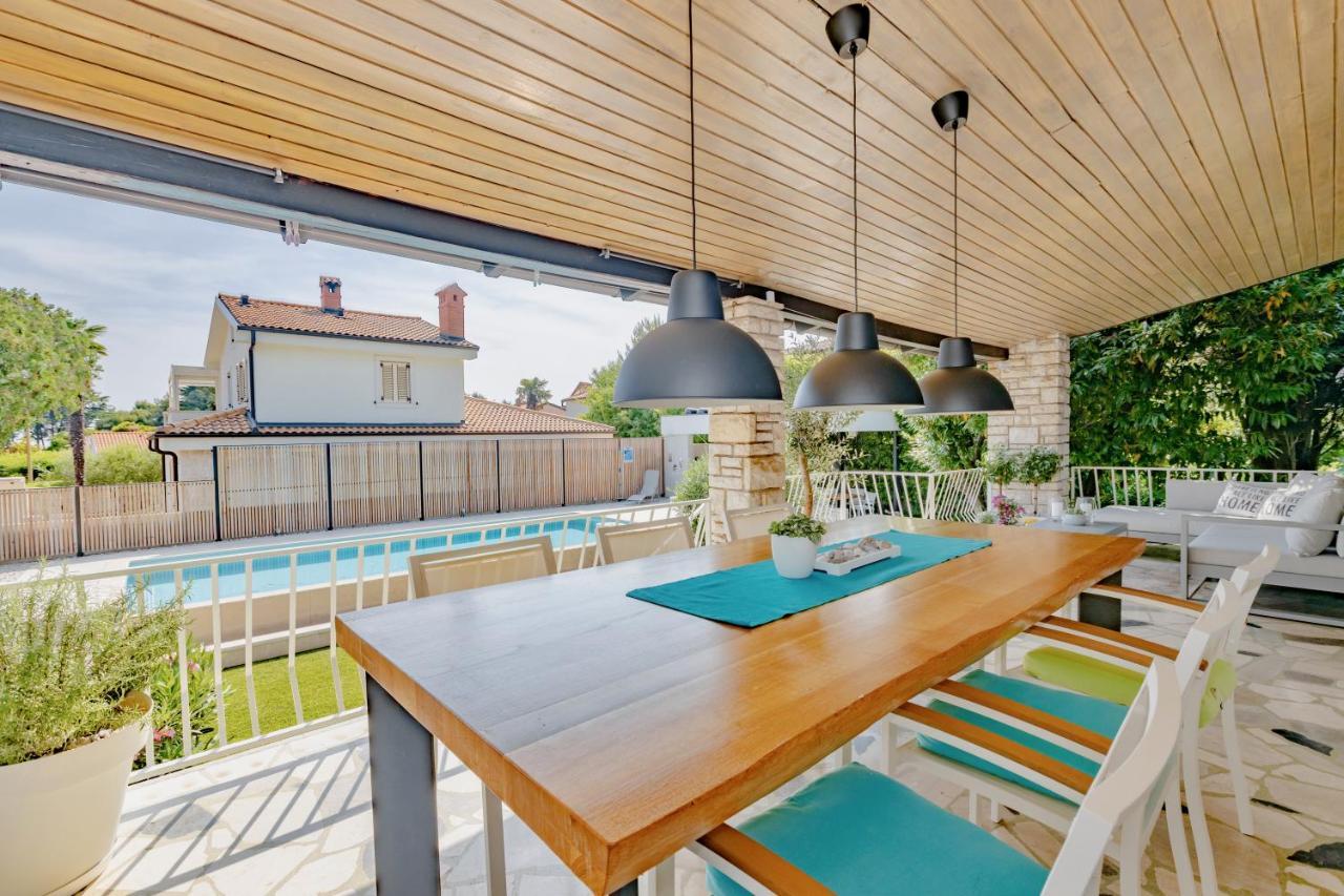 Residence Pecek Novigrad  Zewnętrze zdjęcie